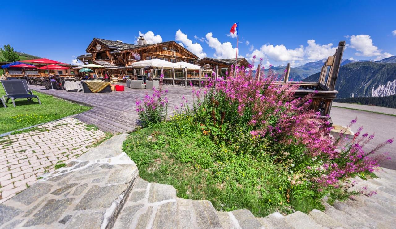 Hotel 3 Etoiles -Restaurant Le Pilatus Courchevel Exteriér fotografie